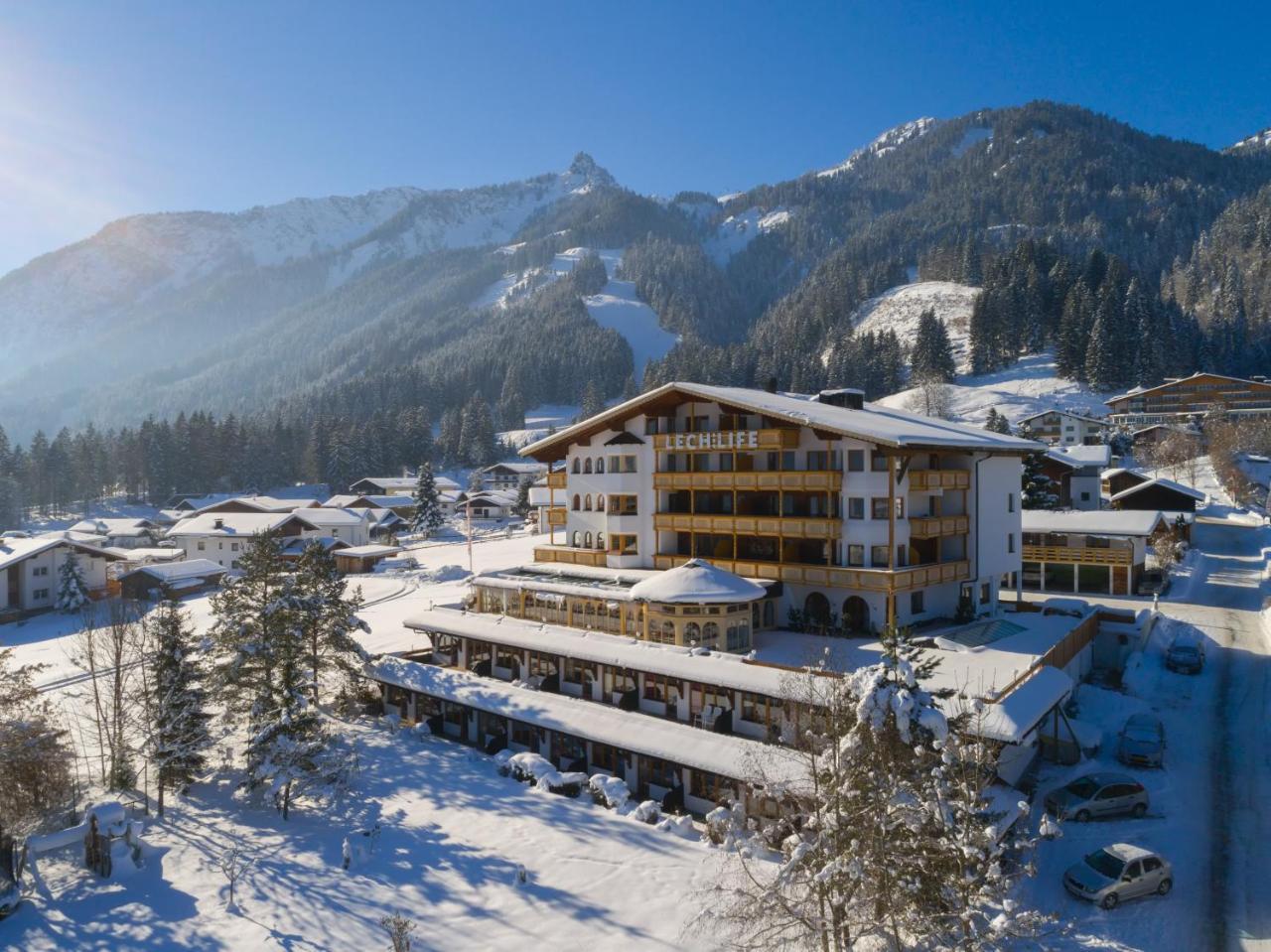 Lechlife Travelhouse Aparthotel Reutte Εξωτερικό φωτογραφία